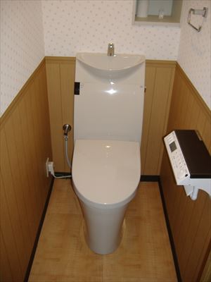トイレを変えて節水に トイレを変えて節水に